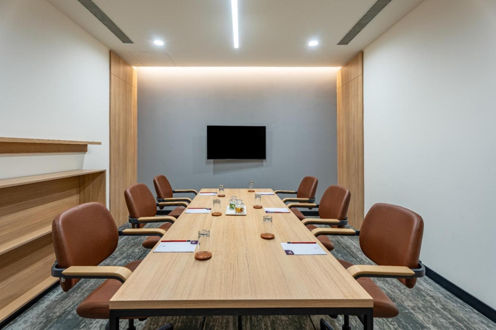 Park Inn & Suites By Radisson Thrissur East Fort Bagian luar foto
