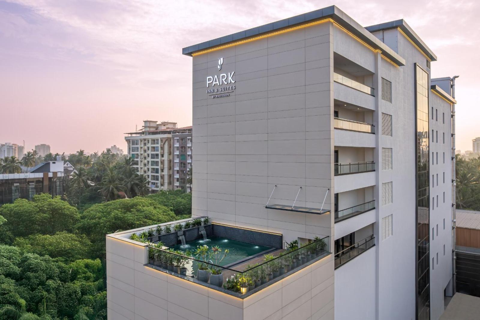 Park Inn & Suites By Radisson Thrissur East Fort Bagian luar foto