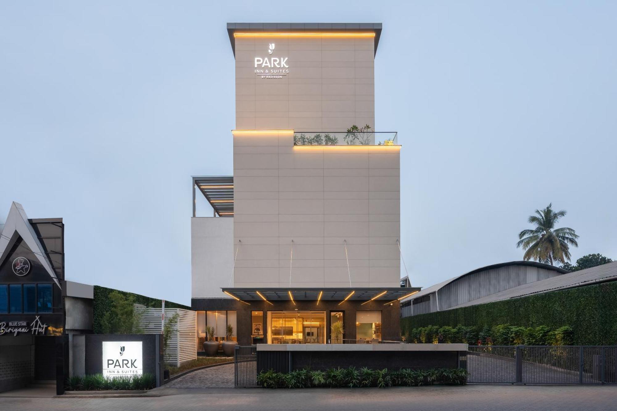 Park Inn & Suites By Radisson Thrissur East Fort Bagian luar foto